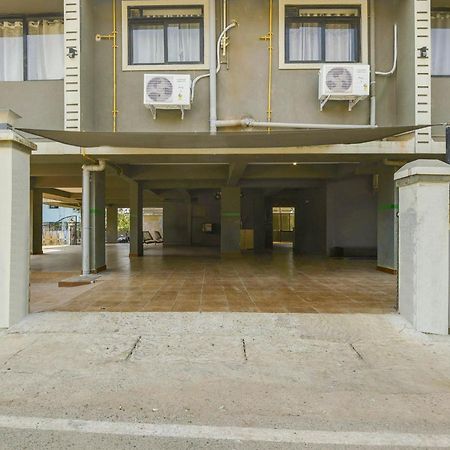Super Hotel O Dabolim Near Goa International Airport Extérieur photo