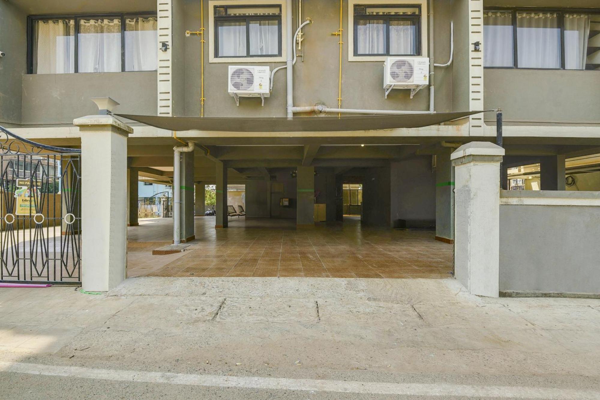 Super Hotel O Dabolim Near Goa International Airport Extérieur photo